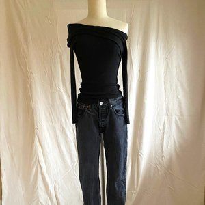 Black off the sloulder long sleeve top